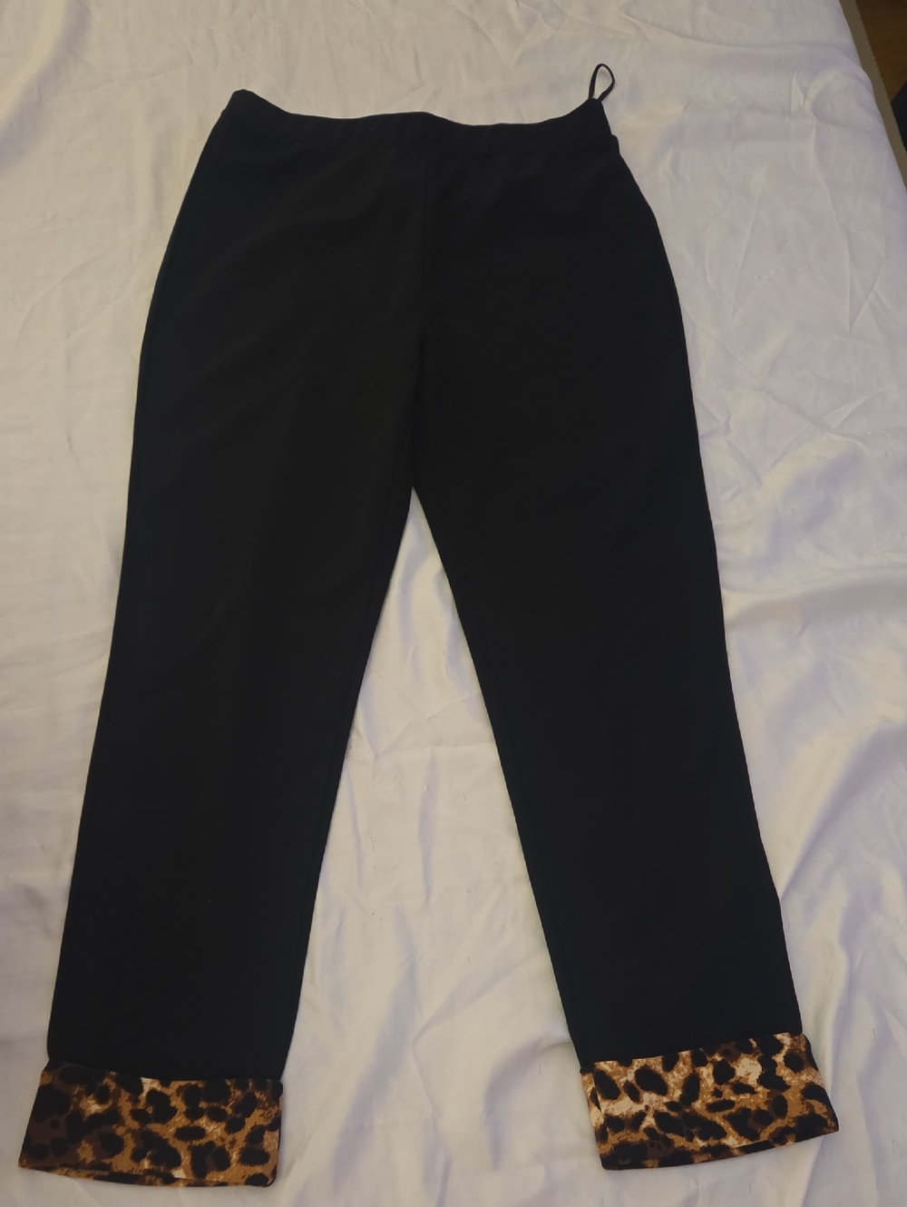 SHEIN Black Straight Leg Pants with Leopard Cuff